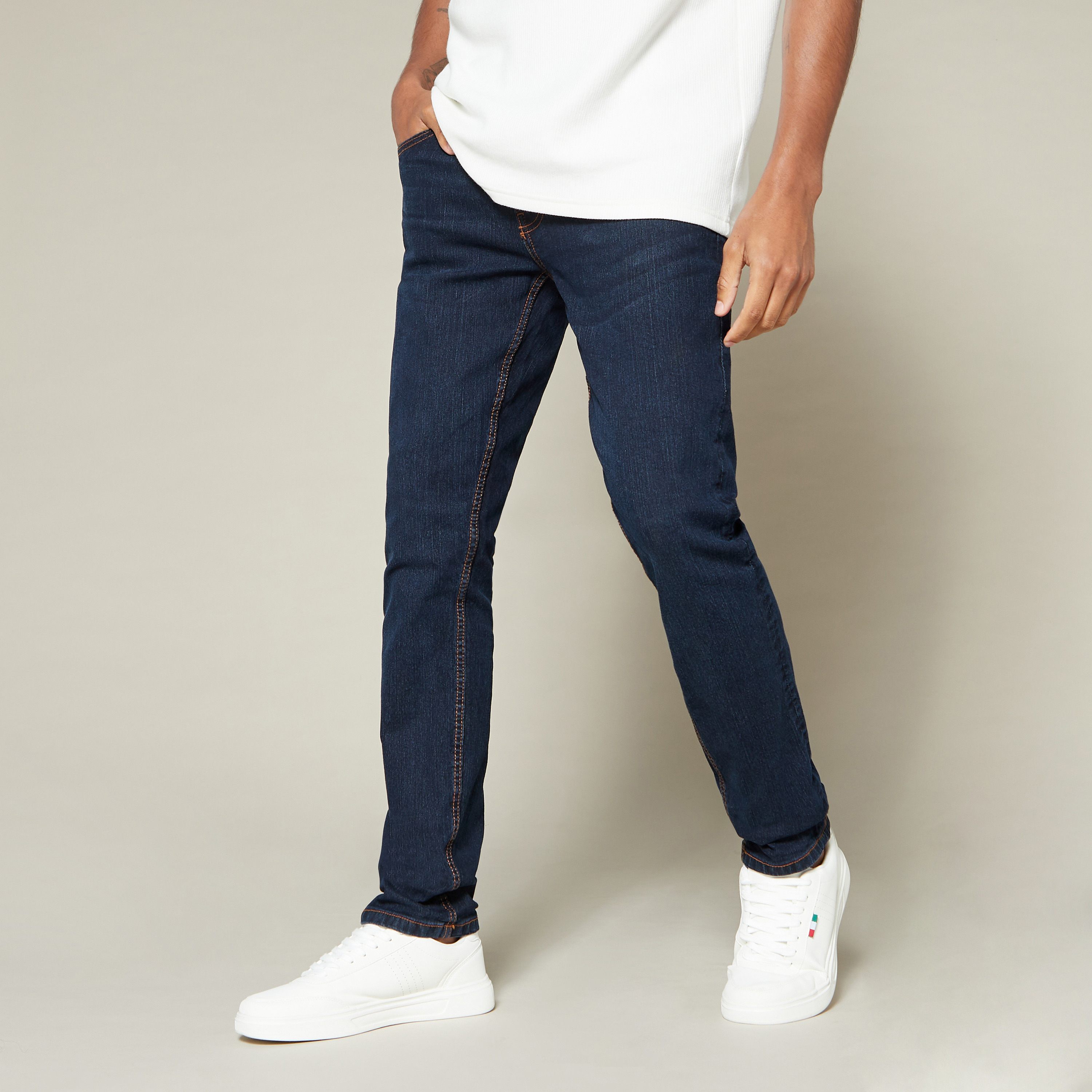 True Religion Rocco Slim Fit Jean | Urban Outfitters Mexico - Clothing,  Music, Home & Accessories